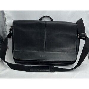 Kenneth Cole Reaction Full Grain Black Leather Risky Business Messenger Bag Flaw